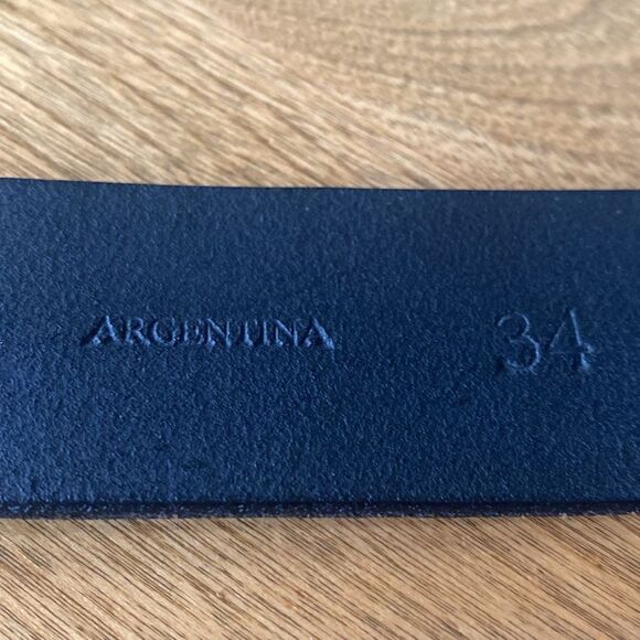 Tommy Hilfiger  leather belt - Picture 6 of 7